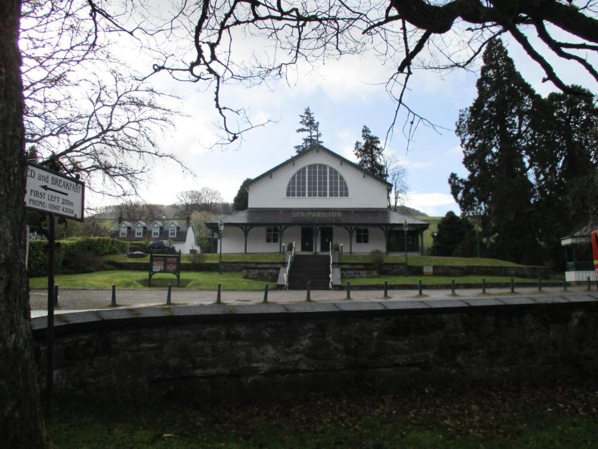 White Lodge B & B Strathpeffer Extérieur photo