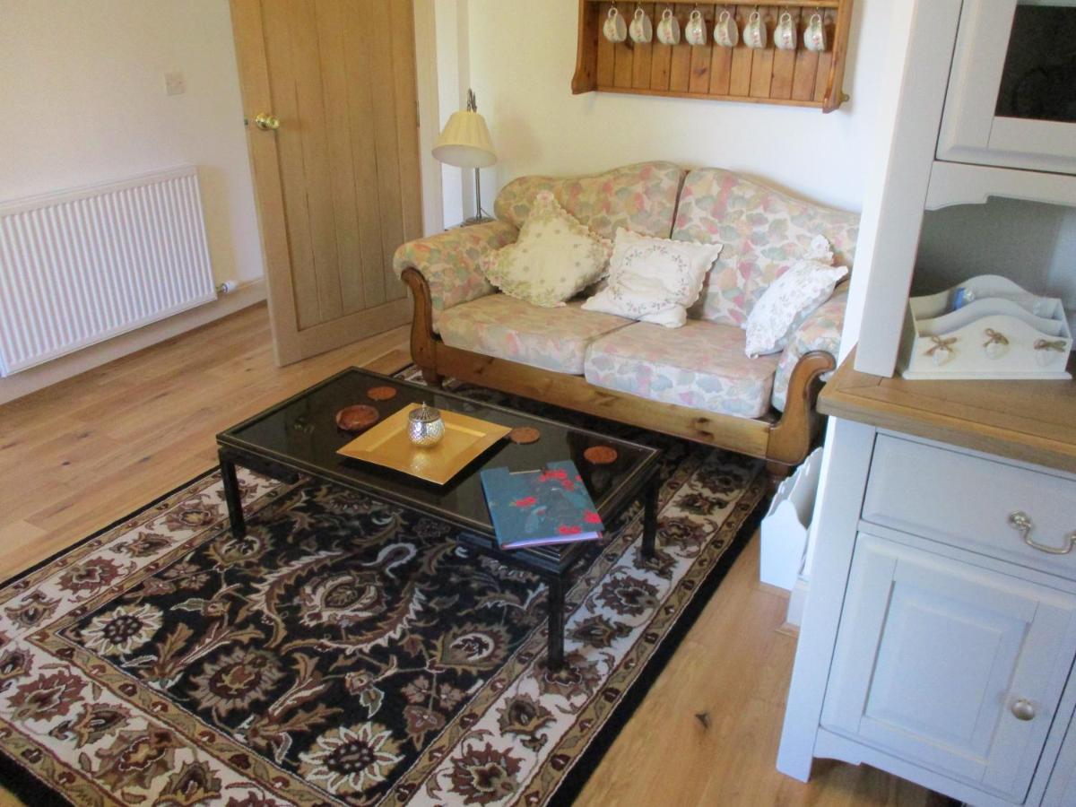 White Lodge B & B Strathpeffer Extérieur photo